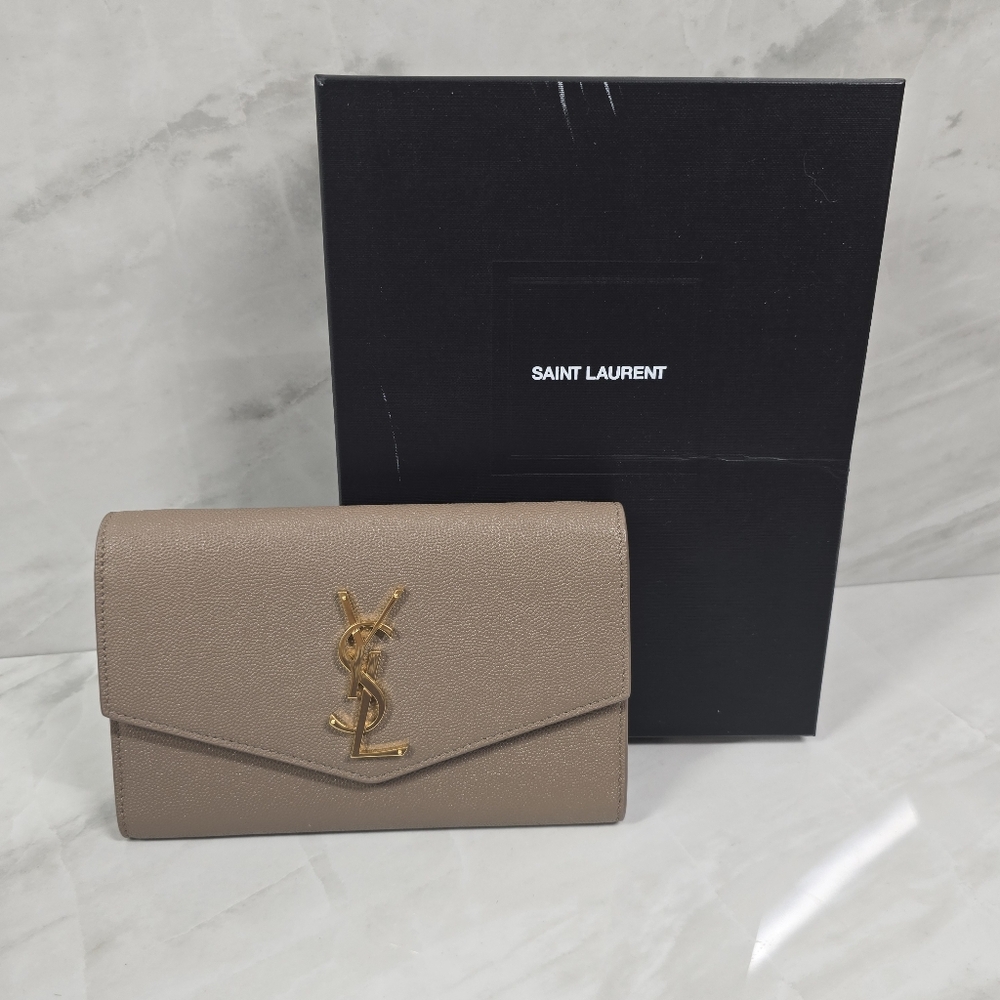 Yves Saint Laurent Taupe Leather Chain Bag - Picture 13 of 16